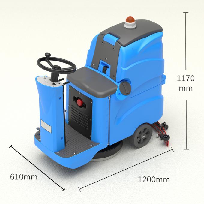 D7 Kompak Ride On Floor Scrubber Dryer Dengan Tangki Air Besar Dan Umur Baterai Panjang 1